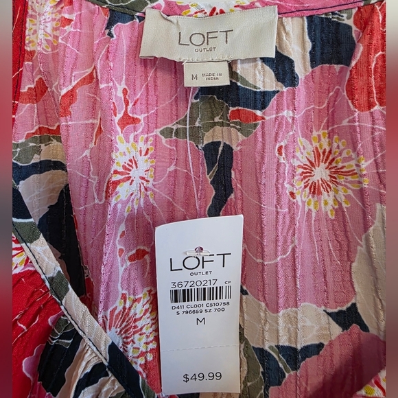 LOFT Pink and Red Floral Camisole Top Size Medium - Picture 2 of 3